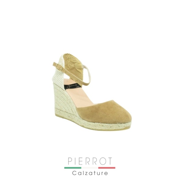 E22---gaimo---OBI8317P CAMELCAMEL_2_P.JPG