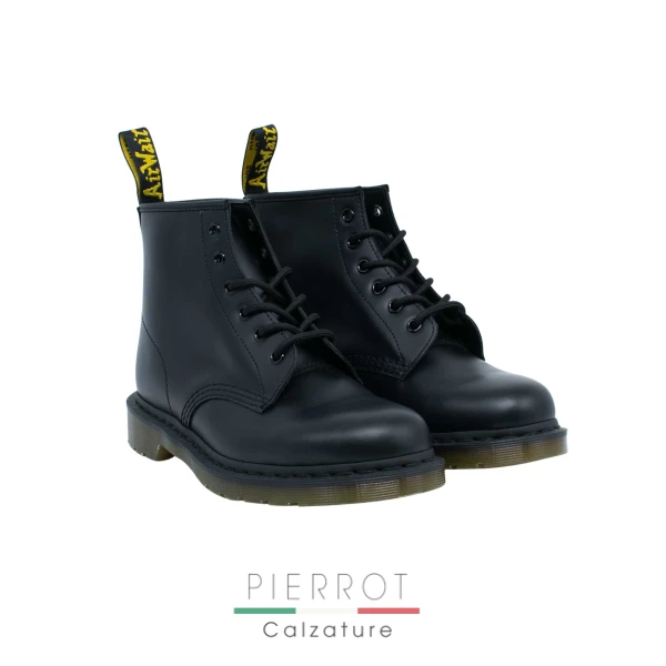 I22---drmartens---101SMOOTH  BLACK.JPG