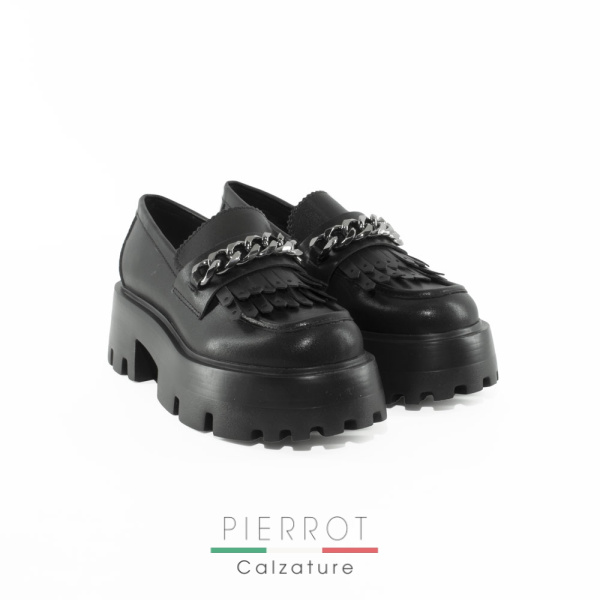 I23---steve madden---MERITS BLACKNERO.JPG