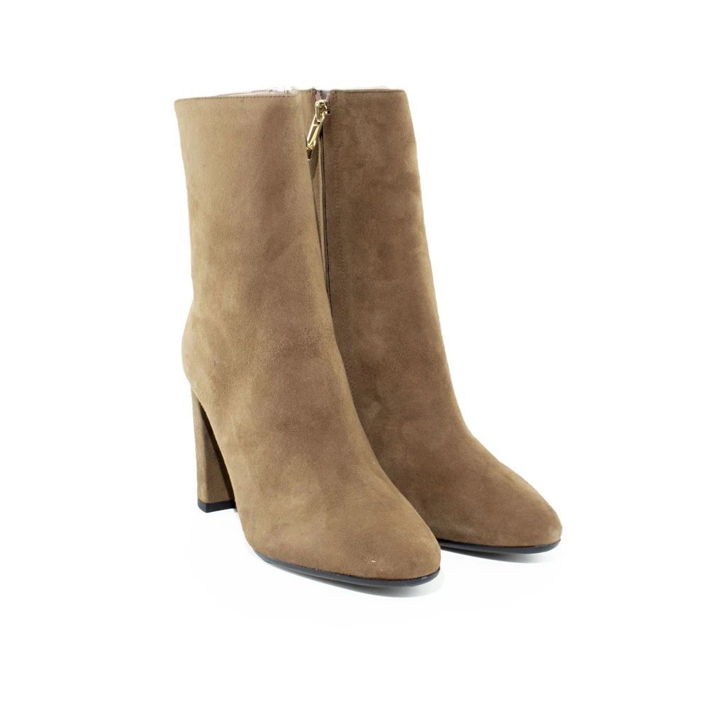 I23---pierrot---M2646C TABACCOTABACCAO.JPG I23---pierrot---M2646C TABACCOTABACCAO.JPG