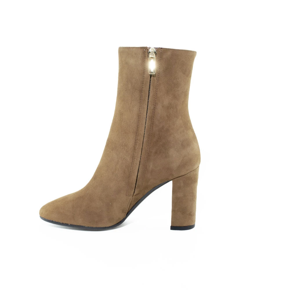 I23---pierrot---M2646C TABACCOTABACCAO_3_P.JPG I23---pierrot---M2646C TABACCOTABACCAO_3_P.JPG