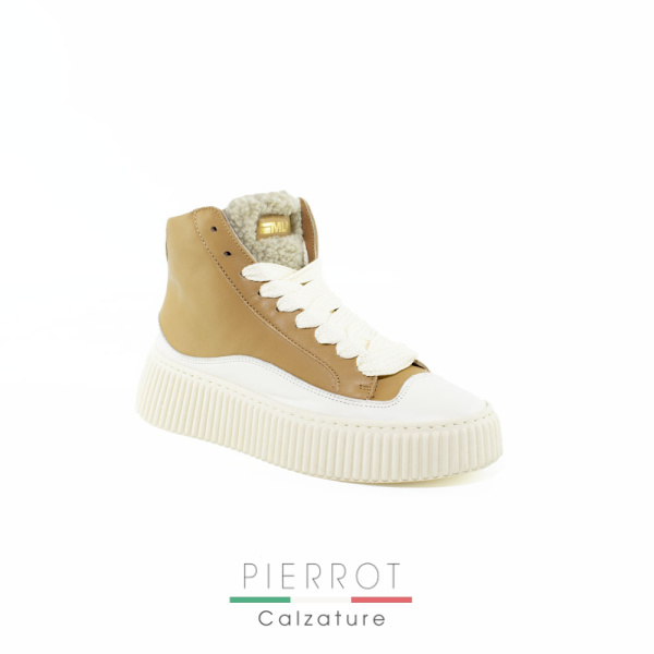 I23---meline---RA8203 CAMELA8263 CAMEL_2_P.JPG