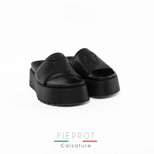 E24---windsor smith---TREATSBLACK.JPG