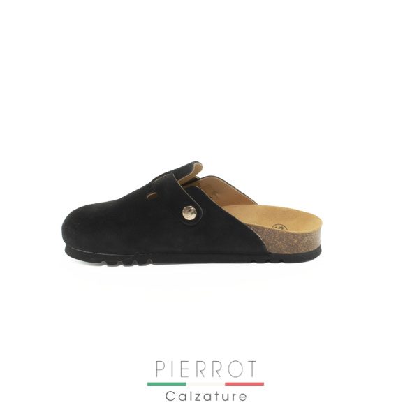E24---scholl---FAE BLACKBLACK_3_P.JPG