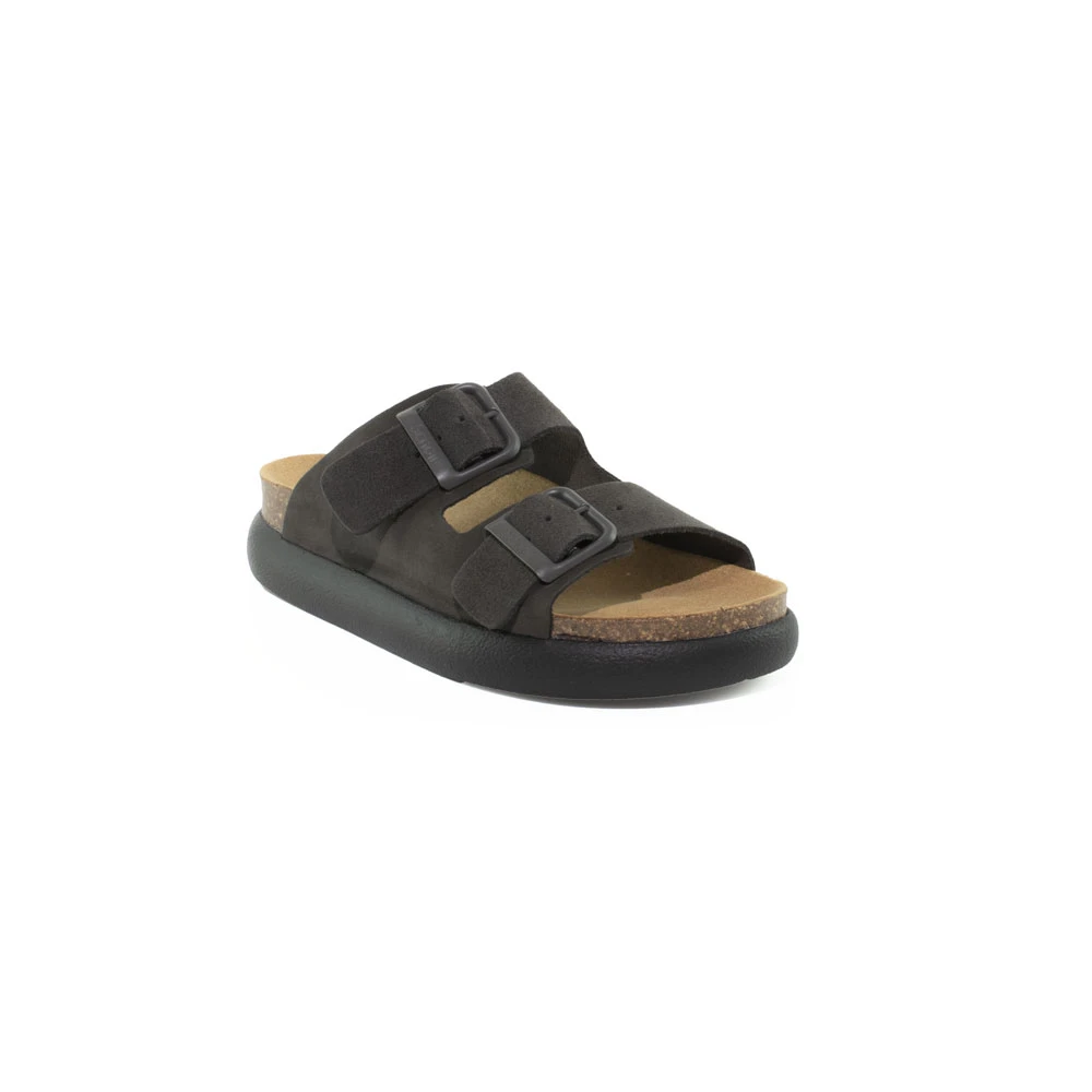 E24---scholl---NOELLE BLACKBLACK_2_P.JPG E24---scholl---NOELLE BLACKBLACK_2_P.JPG