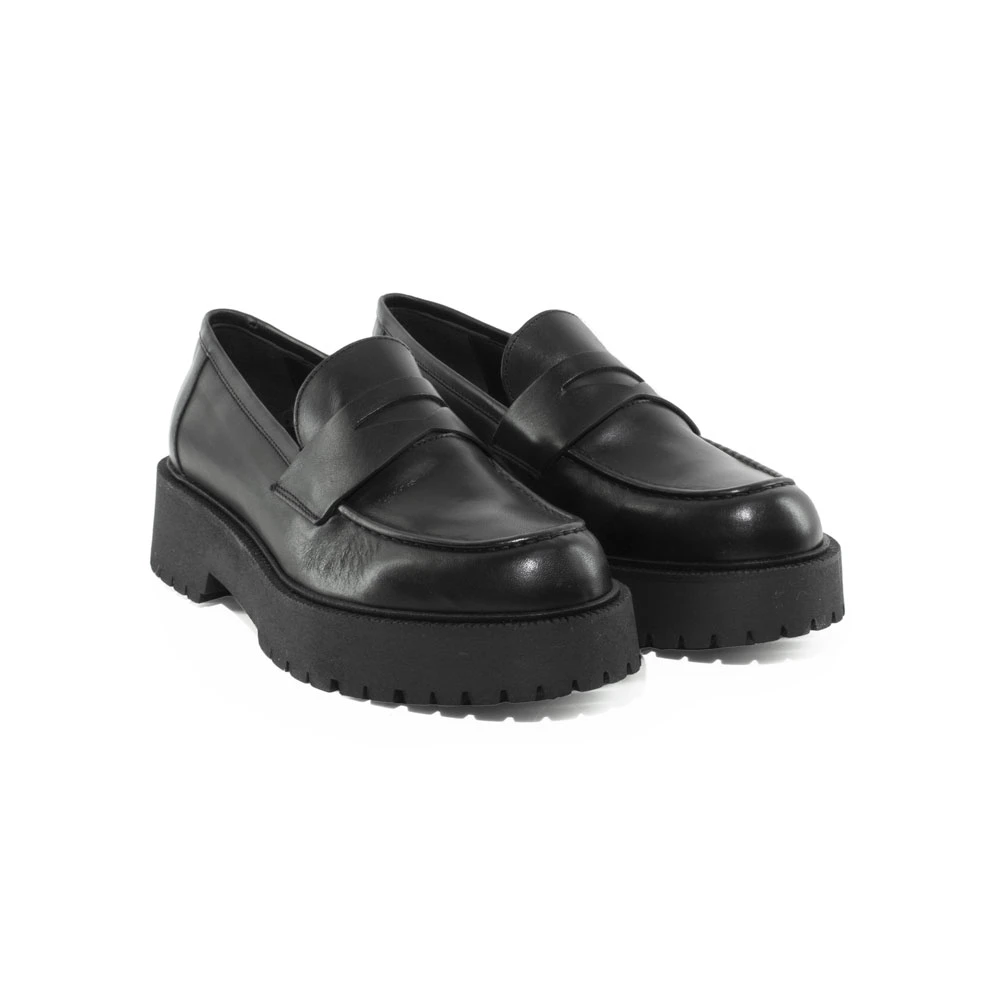 I24---ranye---7725NERO.JPG I24---ranye---7725NERO.JPG