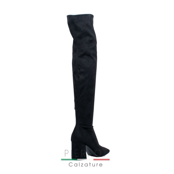I21---steve madden---JAYMENERO_2_P.JPG