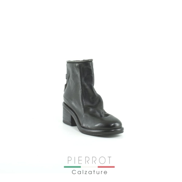 I22---as 98---A95204NERO_2_P.JPG