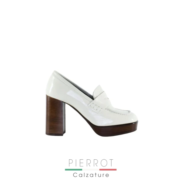 I22---pierrot---I1856NP PANNAAVORIO_1_P.JPG