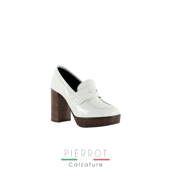 I22---pierrot---I1856NP PANNAAVORIO_2_P.JPG