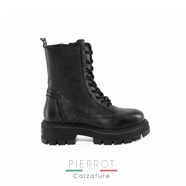 I24---bikkembergs---25020 ANERO_1_P.JPG