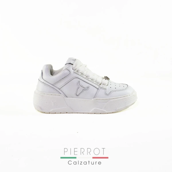 I24---windsor smith---AWAKENBIANCO_1_P.JPG