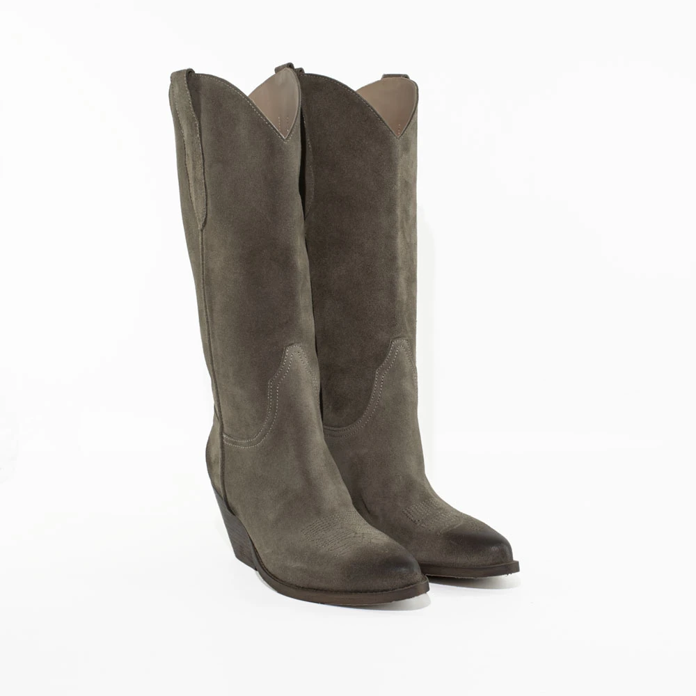 E25---pierrot---671R CASTOROCASTORO.JPG E25---pierrot---671R CASTOROCASTORO.JPG