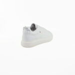 E25---ambitious---10443A 4838 BIANCO_2_P.JPG