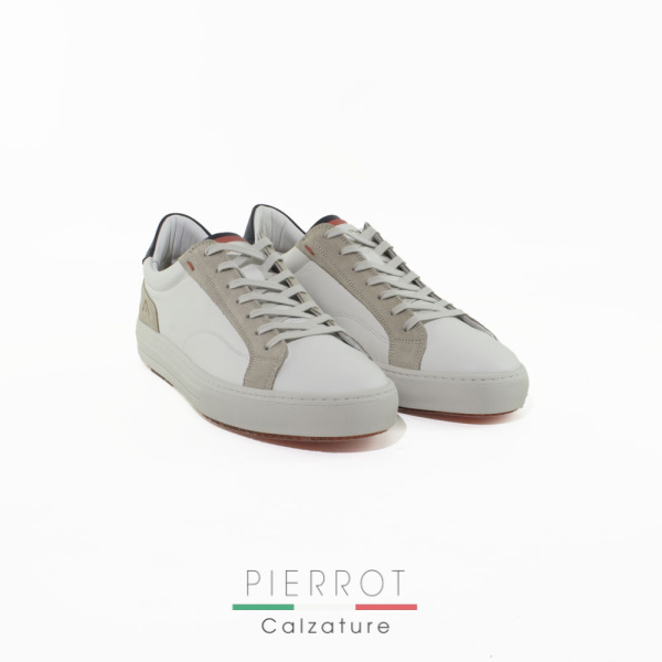E25---ambitious---11218 3499BIANCO.JPG