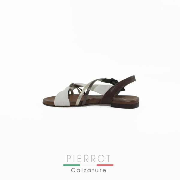 E25---tre t---1836 LATTELATTE_2_P.JPG