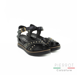 E25---mjus---L16008 BLACKBLACK.JPG