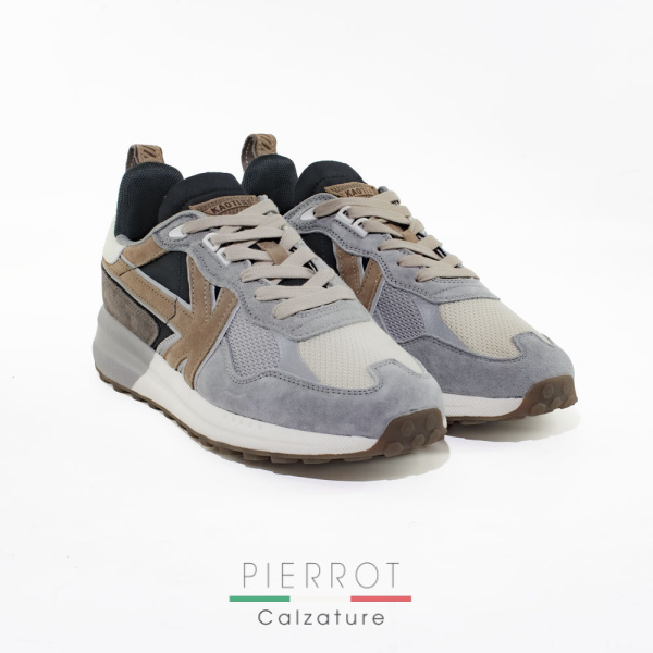 I25---kaotiko---AR001 02 GREIVANCOVERGREY.JPG