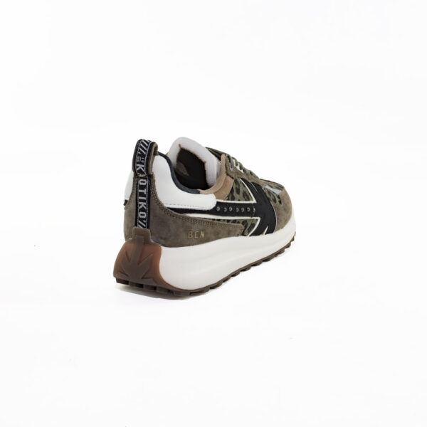 I25---kaotiko---AR002 02 KAKIDETROIT KAKI_3_P.JPG