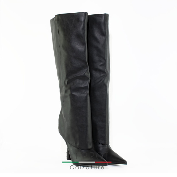 I25---steve madden---VILLAH BLACKNERO.JPG