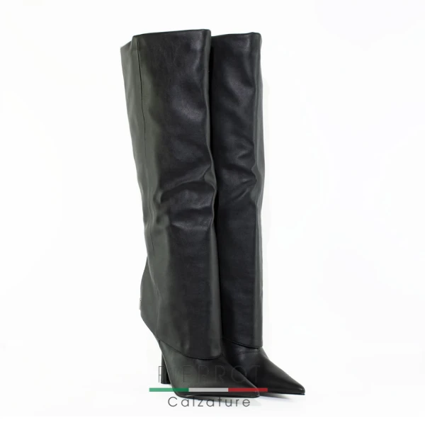 I25---steve madden---VILLAH BLACKNERO.JPG