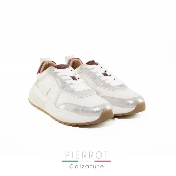 I25---smith x---BLAZE W 8039 LIX IVORYIVORY.JPG