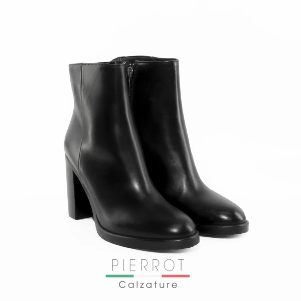 I25---sofia---8559 NERONERO.JPG