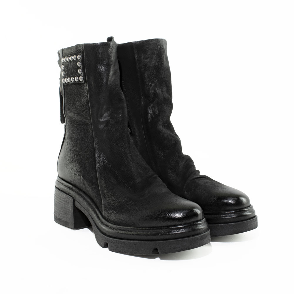 I25---as 98---A89227 NERONERO.JPG I25---as 98---A89227 NERONERO.JPG