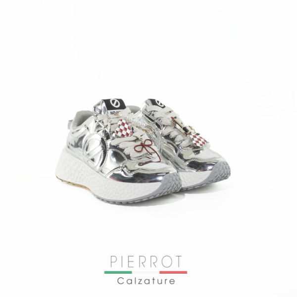 I25---no name---JOGGER W SDE SILVERSILVER.JPG