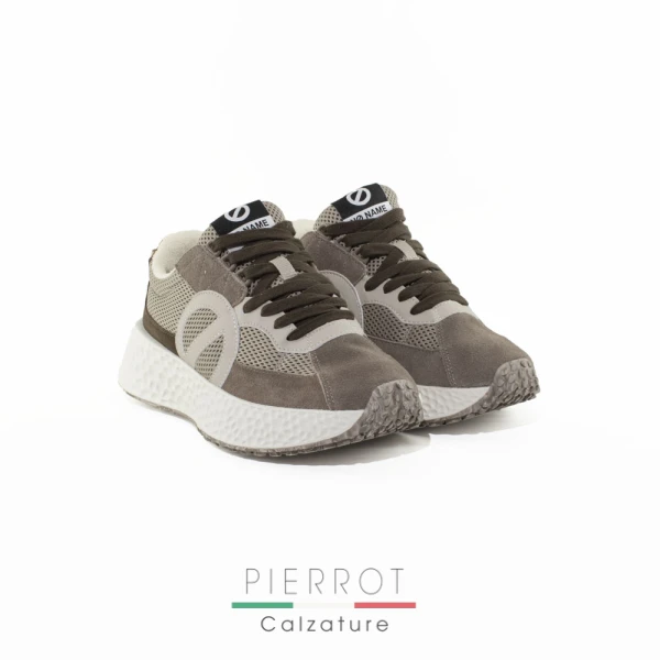 I25---no name---RUNNER M MOKA MOKA.JPG