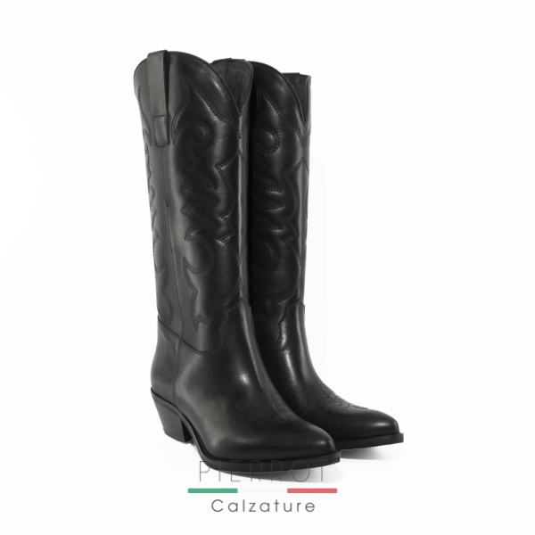 I25---ranye---JENNIFER R NERONERO.JPG