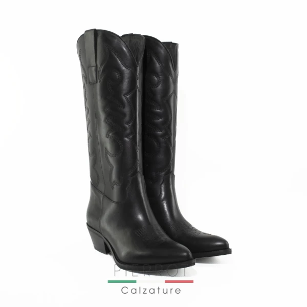 I25---ranye---JENNIFER R NERONERO.JPG