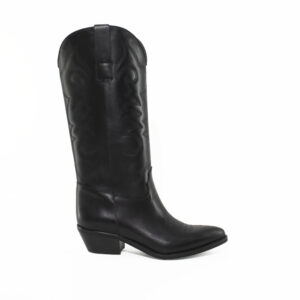 I25---ranye---JENNIFER R NERONERO_1_P.JPG