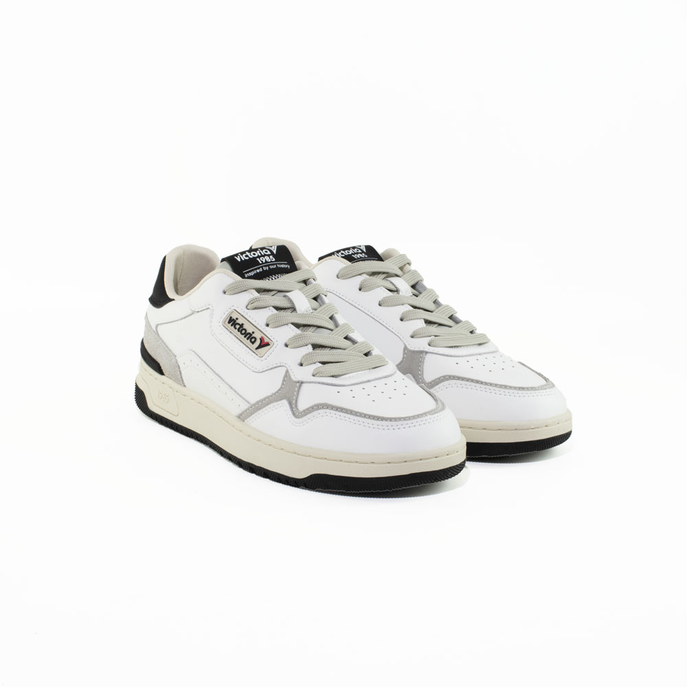 I25---victoria---8800122 NEROnero.JPG I25---victoria---8800122 NEROnero.JPG