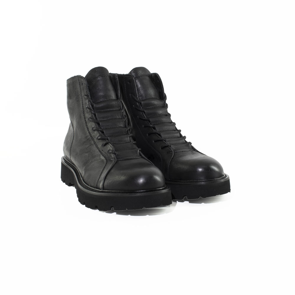 I25---pawelk's---22807 NERONERO.JPG I25---pawelk's---22807 NERONERO.JPG