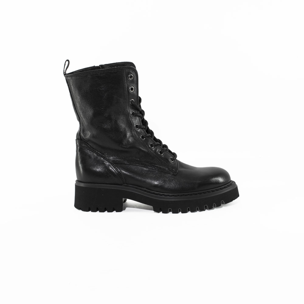 I25---pawelk's---W1000 NERONERO_1_P.JPG I25---pawelk's---W1000 NERONERO_1_P.JPG