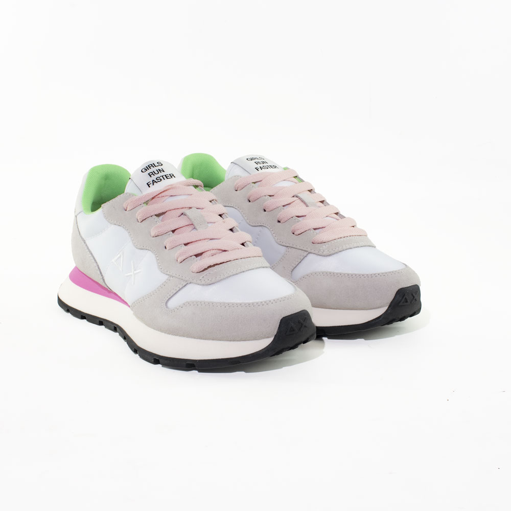 E26---sun 68---Z36201 0162 BIANCOBIANCO.JPG E26---sun 68---Z36201 0162 BIANCOBIANCO.JPG