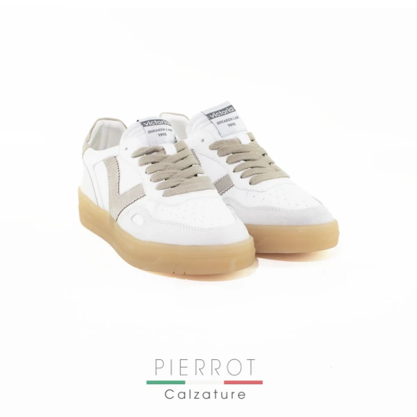 E26---victoria---1257129 D HIELOHIELO.JPG