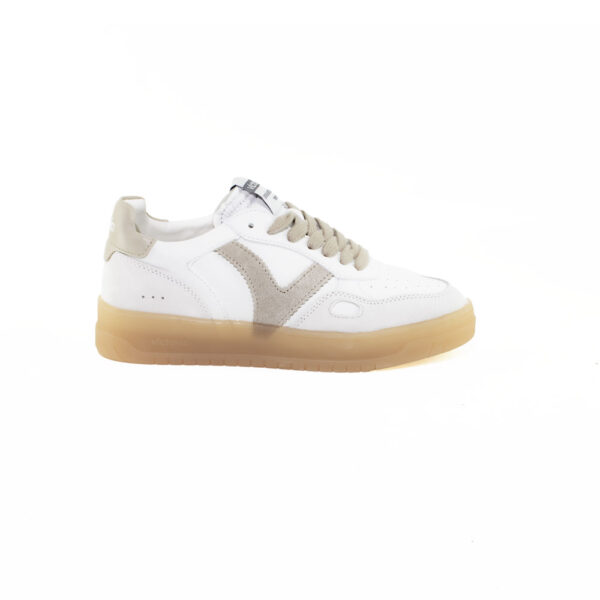 E26---victoria---1257129 D HIELOHIELO_1_P.JPG