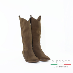 E26---pierrot---9231 CUOIOCUOIO.JPG