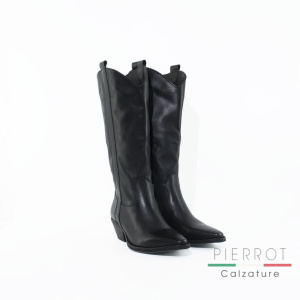 E26---pierrot---9231 NERONERO.JPG