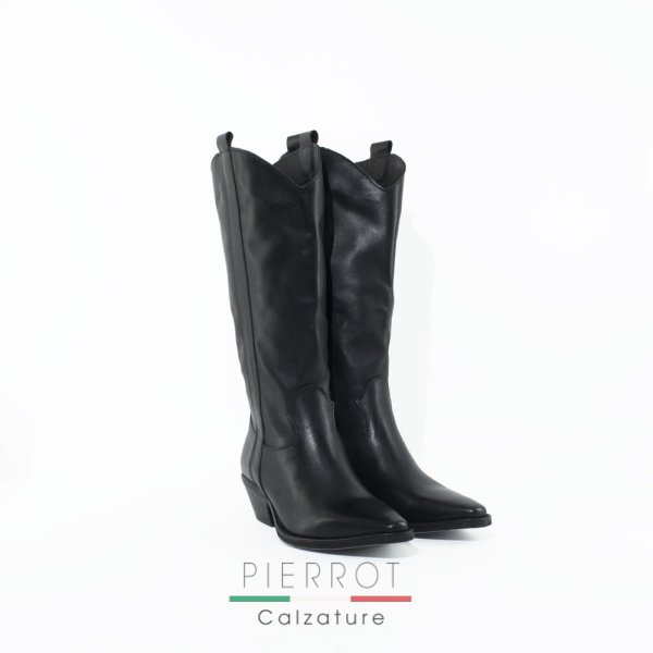 E26---pierrot---9231 NERONERO.JPG