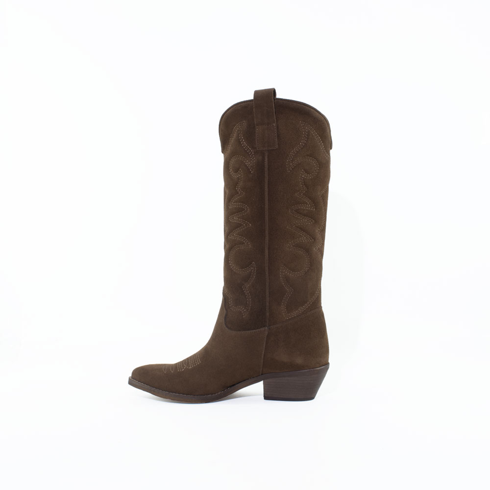 E26---ranye---JENNIFER R MARRONEMARRONE_2_P.JPG E26---ranye---JENNIFER R MARRONEMARRONE_2_P.JPG