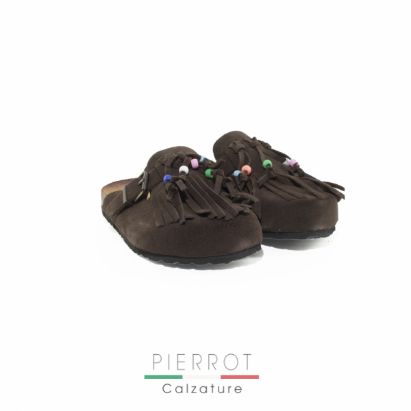 E26---ranye---SHAKIRA TMOROTMORO.JPG