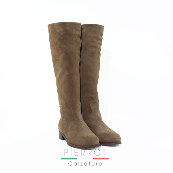 E26---ranye---VRSD CUOIOCUOIO.JPG