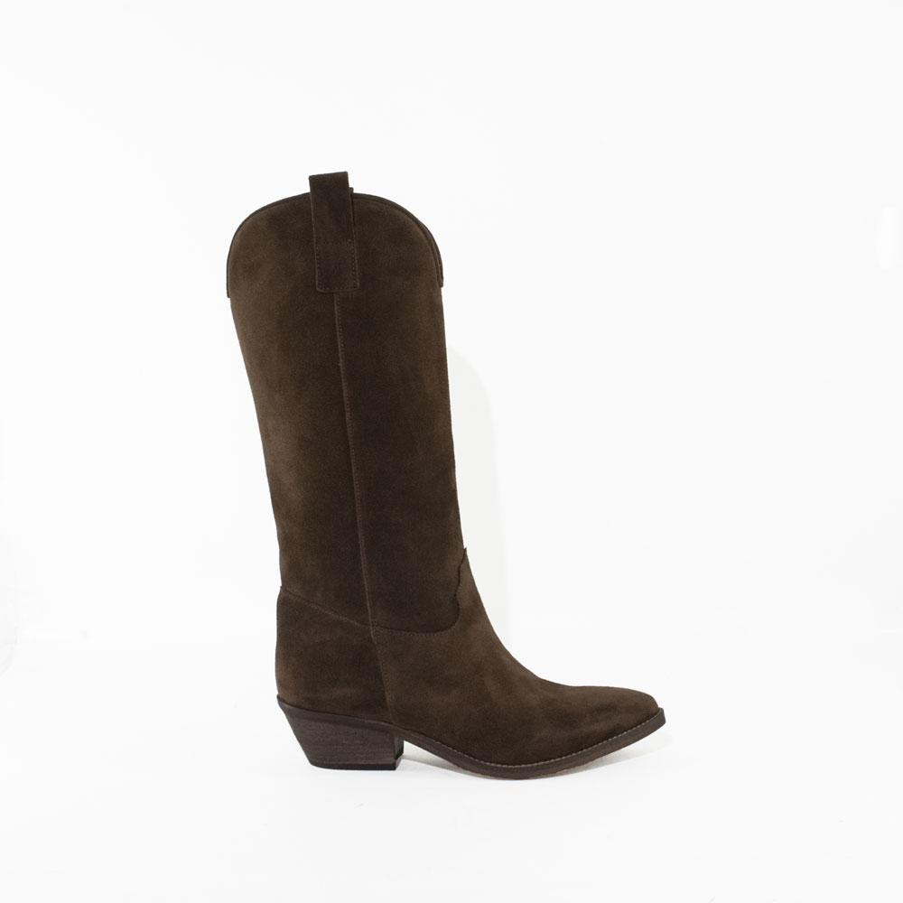 E26---ranye---JENNIFER MARRONEMARRONE_1_P.JPG E26---ranye---JENNIFER MARRONEMARRONE_1_P.JPG