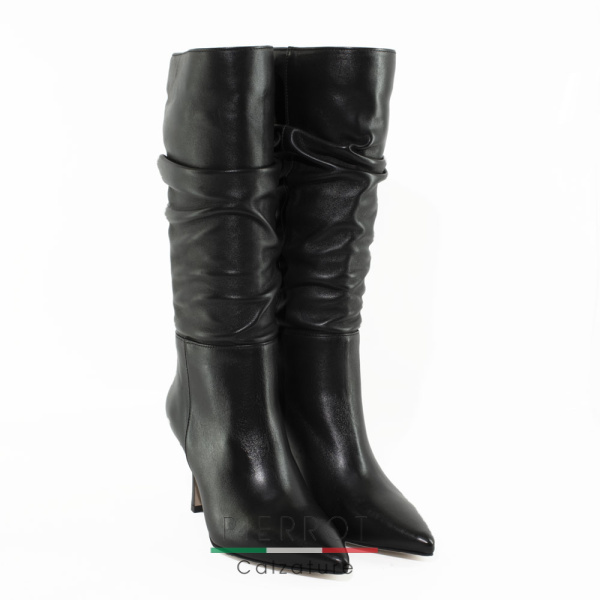 E26---ranye---MIRNA 14 NERONERO.JPG