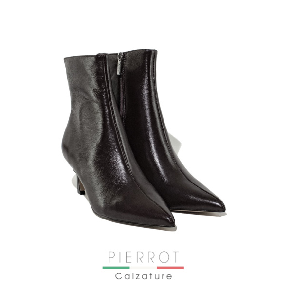 I26---steve madden---LULAH WINEWINE.JPG