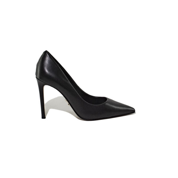 I26---steve madden---THRIVEBLACK_1_P.JPG