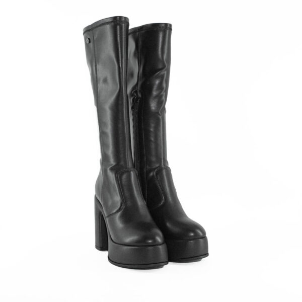 I26---cult---BJORK 4106 BLACKBLACK.JPG